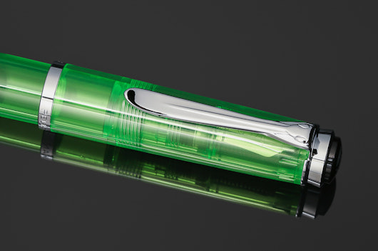 Pelikan M205 DUO Shiny Green Highlighter
