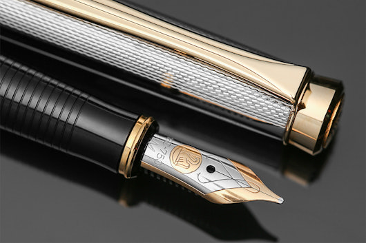 Pelikan New Classic P390 Fountain Pen