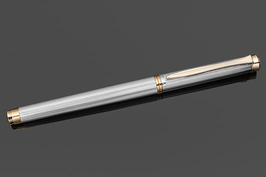 Pelikan New Classic P390 Fountain Pen