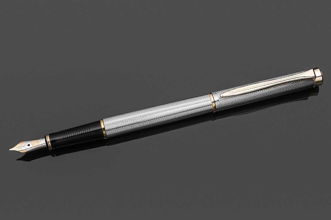 Pelikan New Classic P390 Fountain Pen