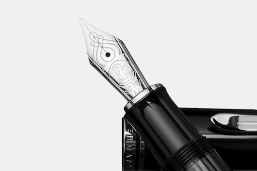 Pelikan Souverän M805 Stresemann Fountain Pen