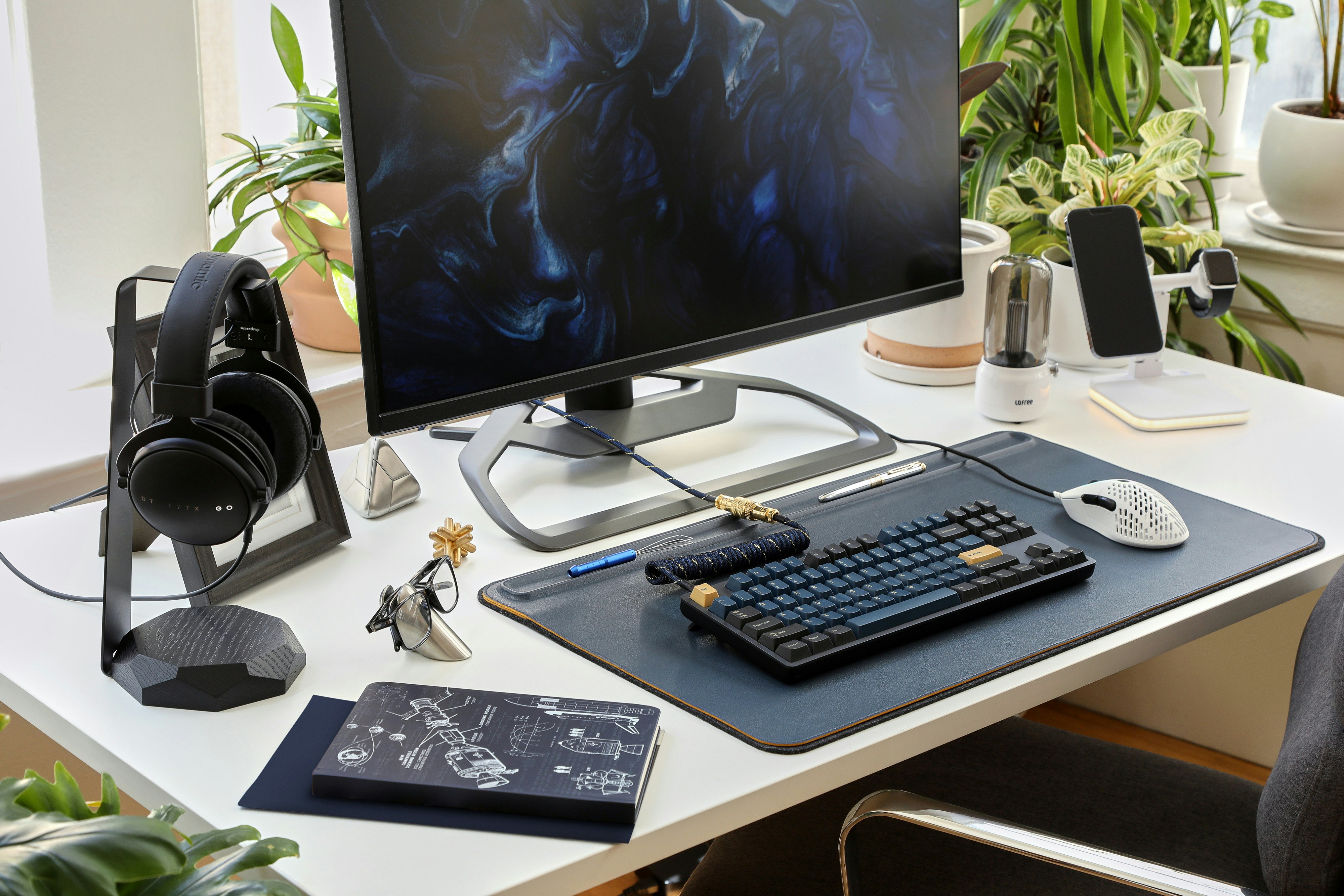Phangkey Organization Desk Mat
