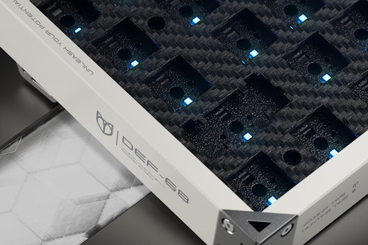 Piifox Defender 68 Aluminum Alloy Mechanical Keyboard