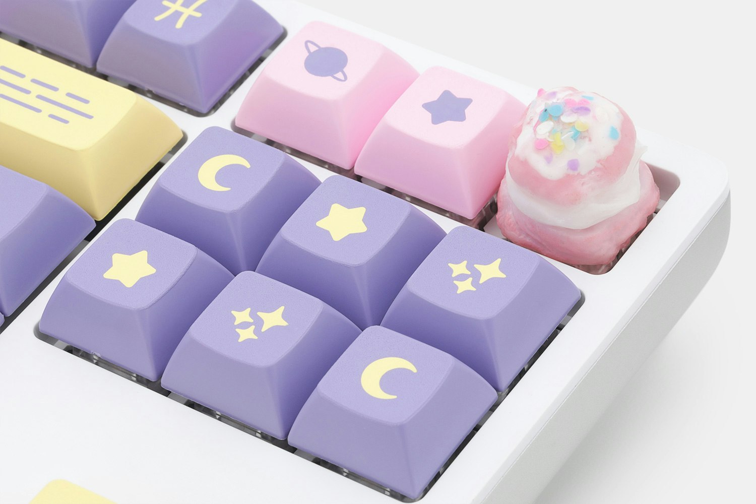 Pixy Handmade Cream Puff Artisan Keycap