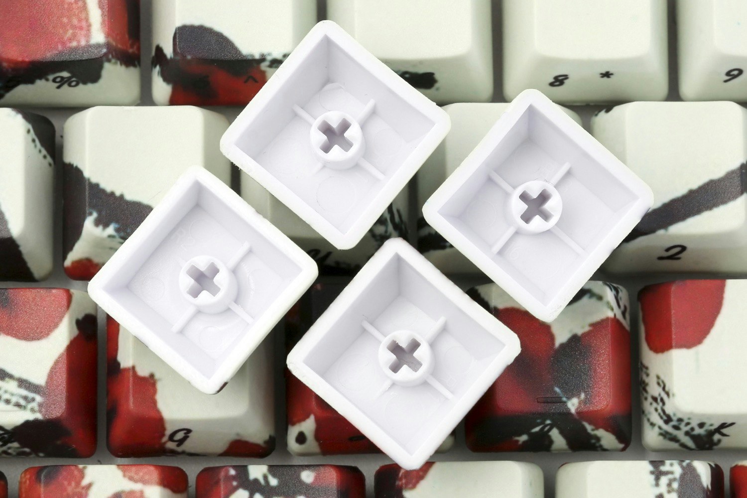 Plum Blossom PBT Dye-Subbed Keycap Set