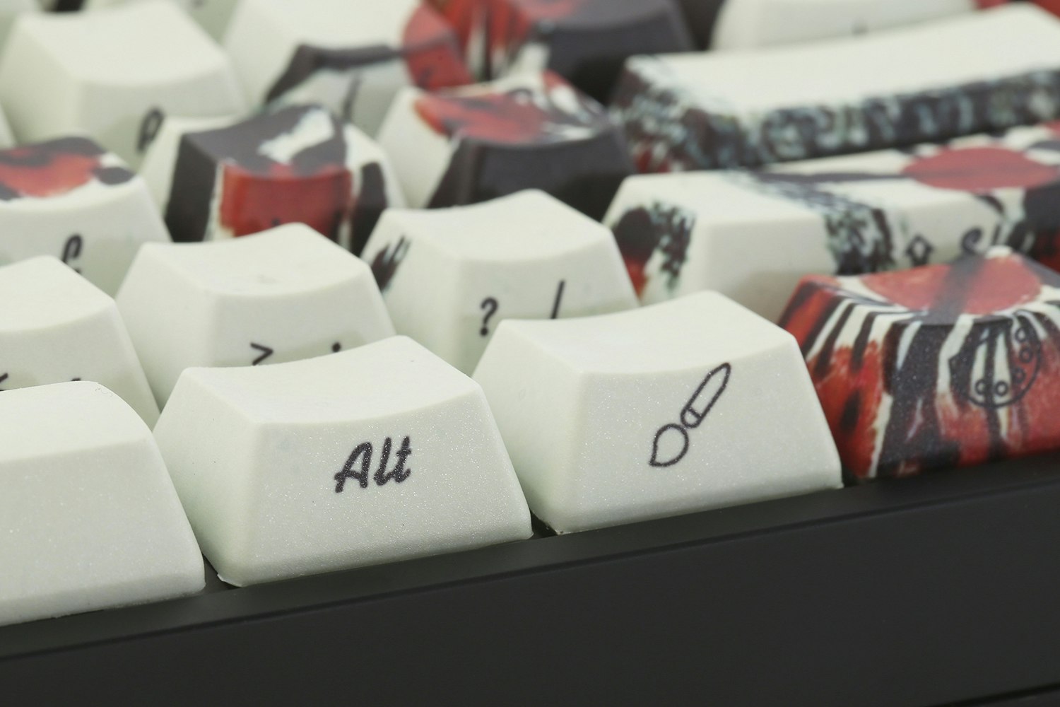 Plum Blossom PBT Dye-Subbed Keycap Set