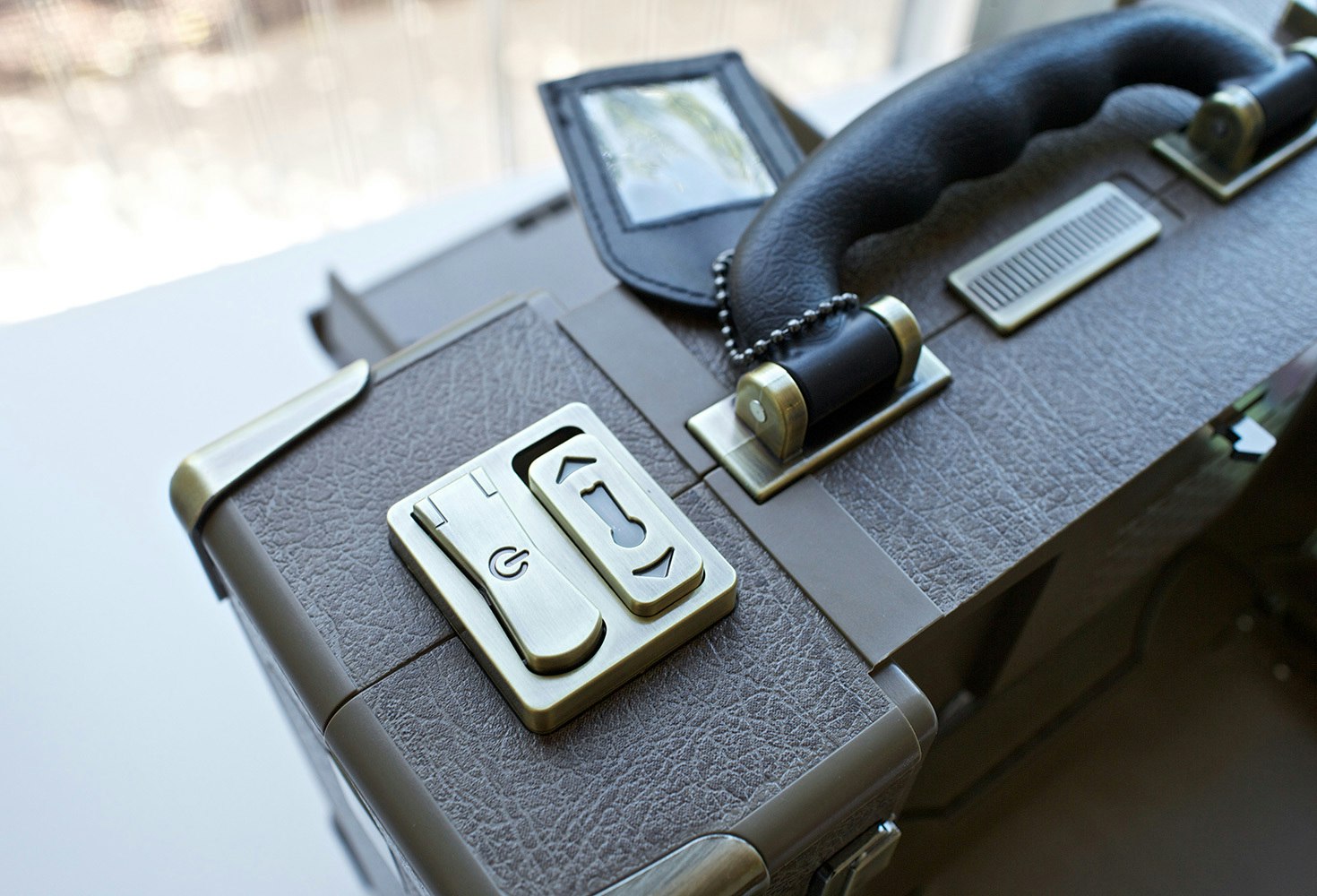 Sizzix Vagabond by Tim Holtz | Drop