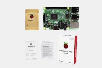 RetroPie Raspberry Pi 3 Game Station Bundle Kit