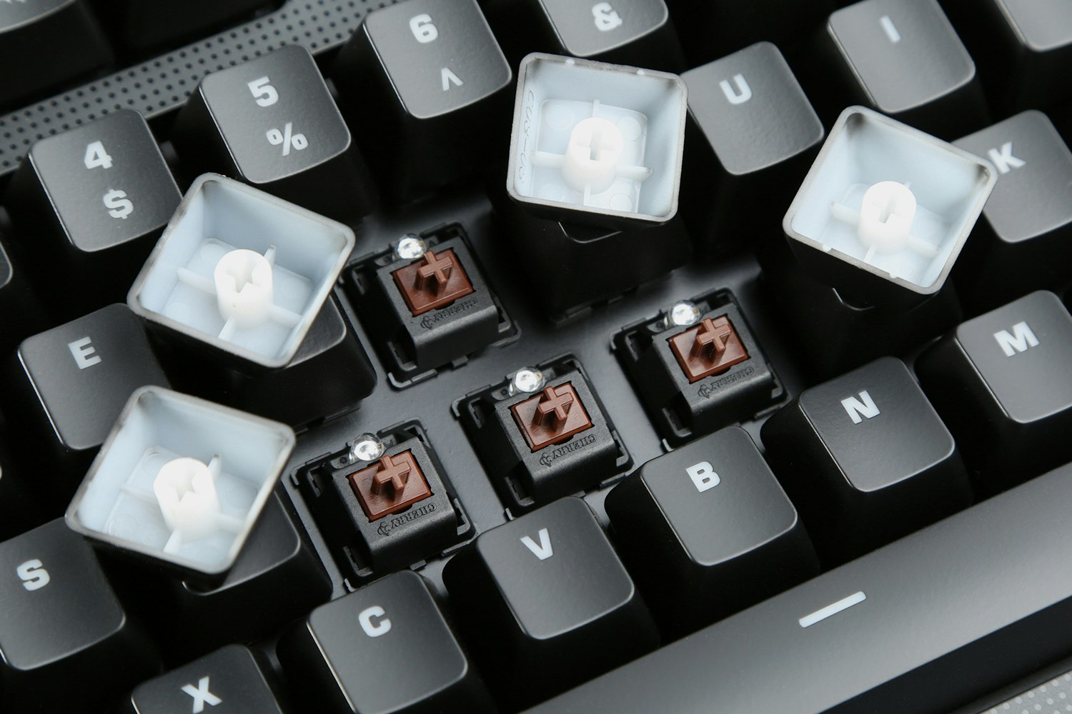 Roccat Ryos MK / TKL Pro Gaming Mechanical Keyboard