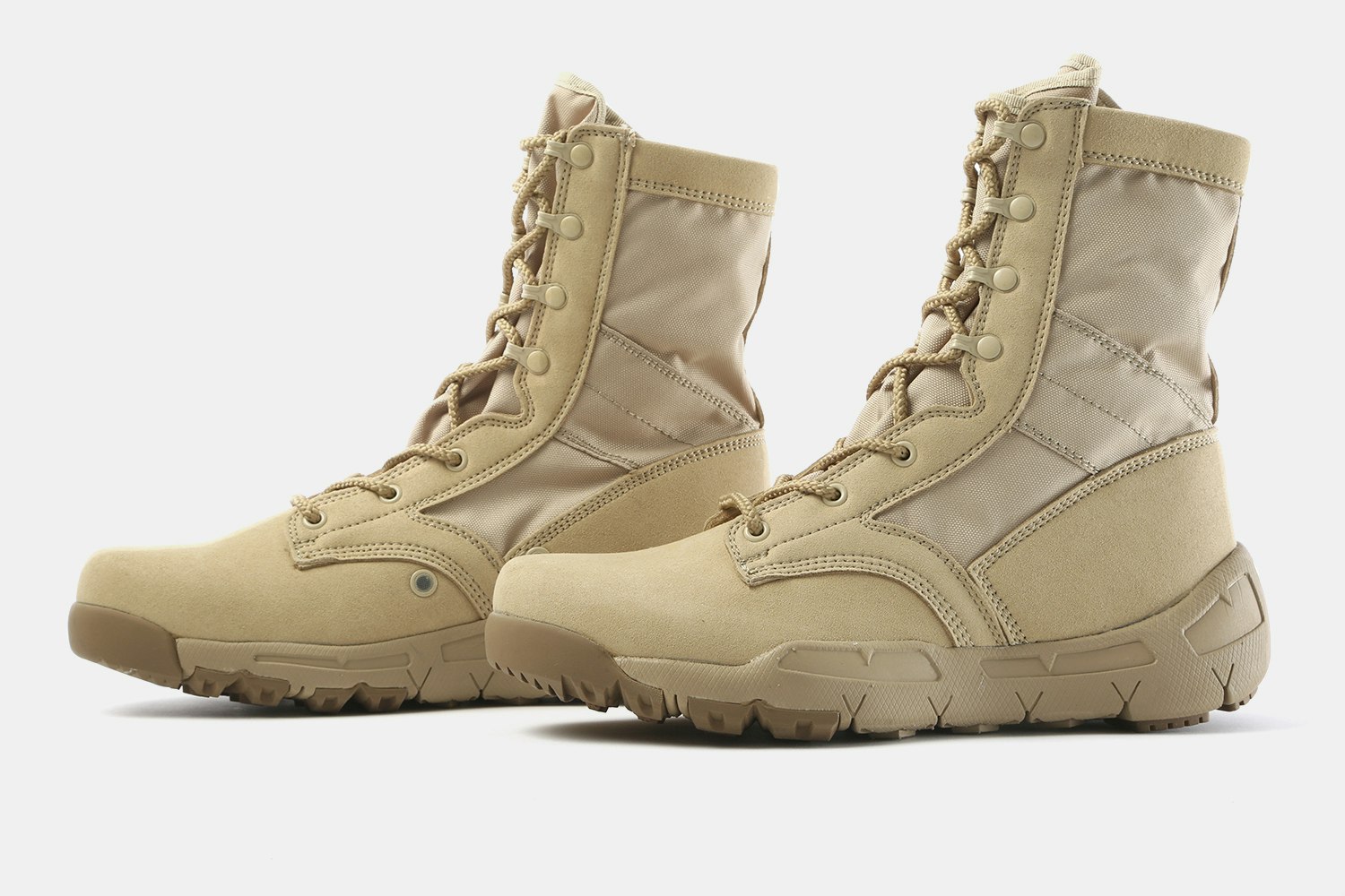 new tactical boots 219