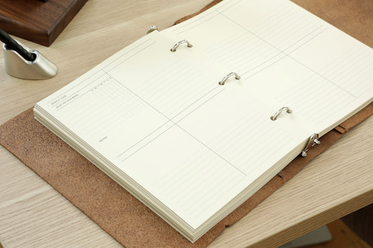 Rustico Leather Weekly Task Planner