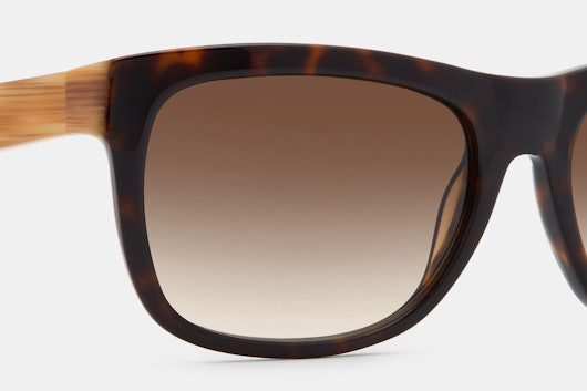 Salvatore Ferragamo SF686S Sunglasses