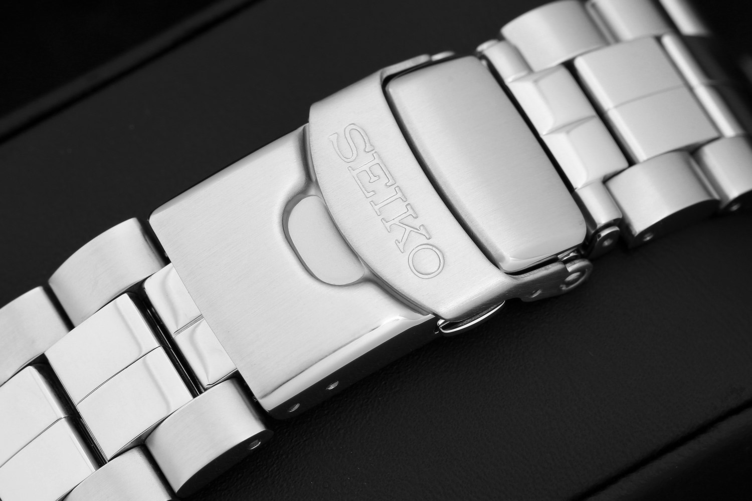 Seiko SNA Flight Alarm Chronograph Watch