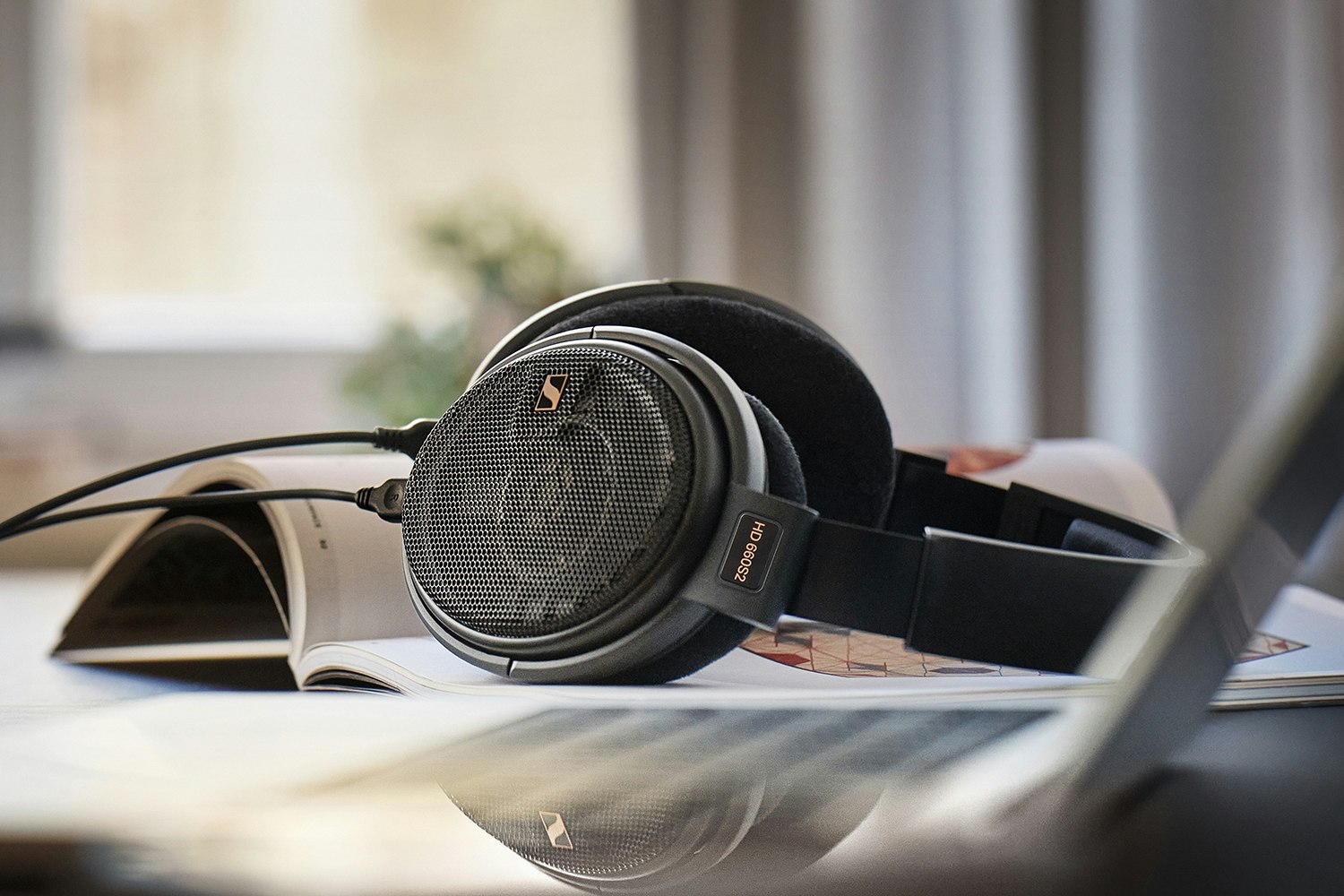 Sennheiser HD 660 S2 Headphones