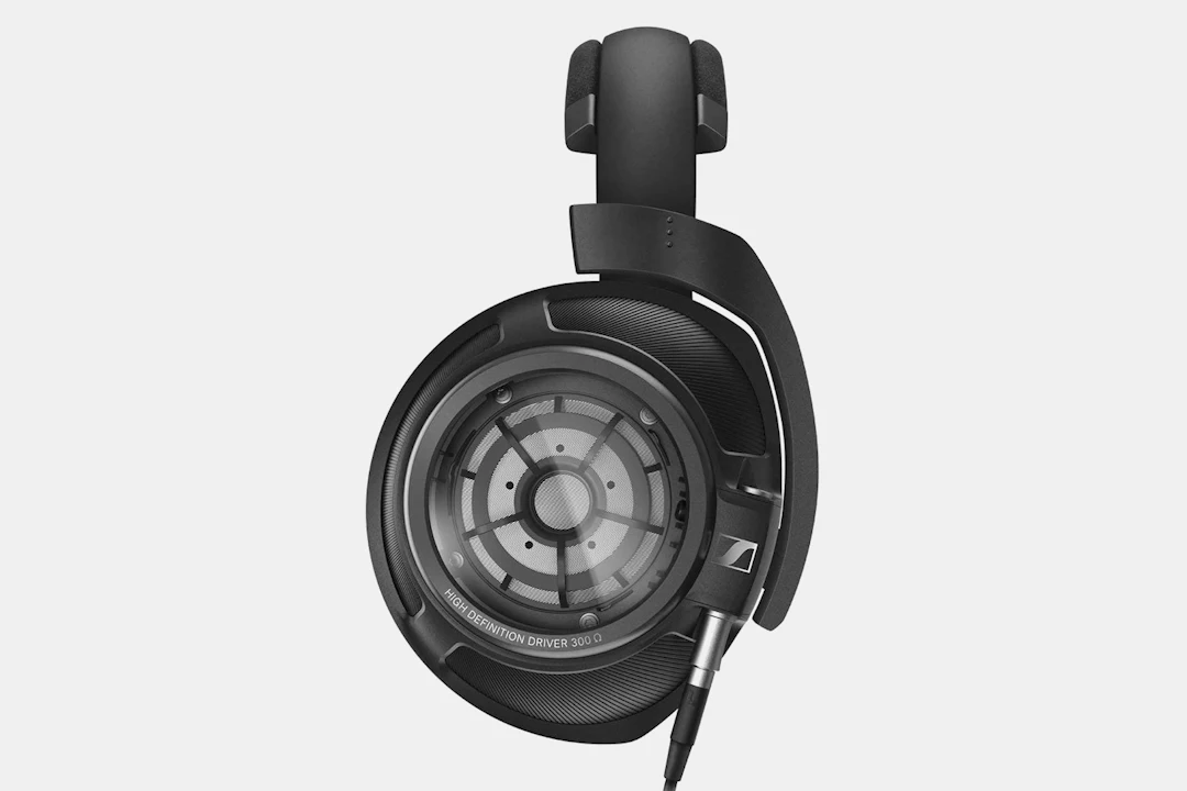 Sennheiser HD 820 Closed-Back Headphones
