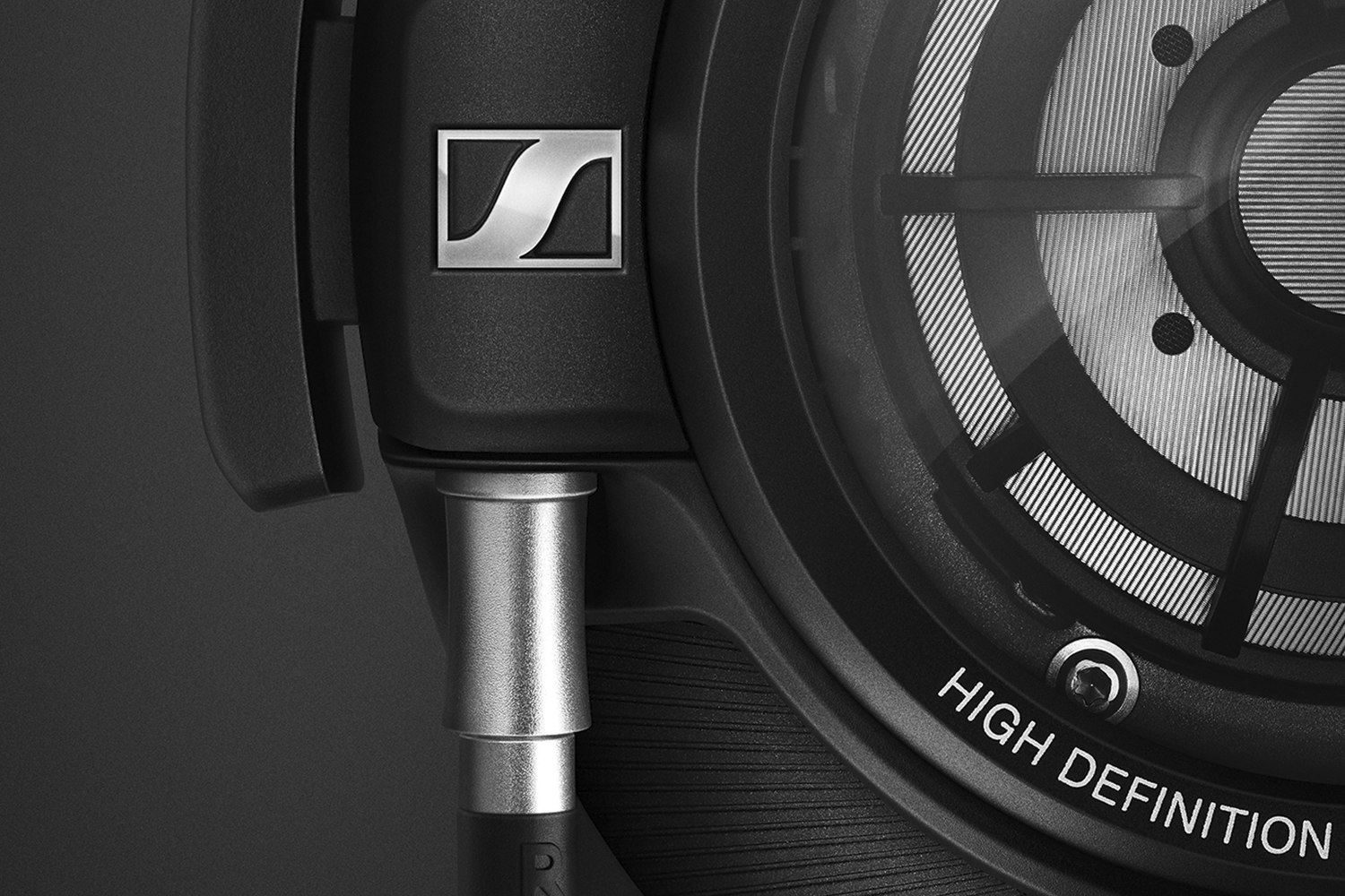 Sennheiser HD 820 Closed-Back Headphones