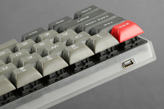 Sentraq Acrylic 60% Keyboard Case
