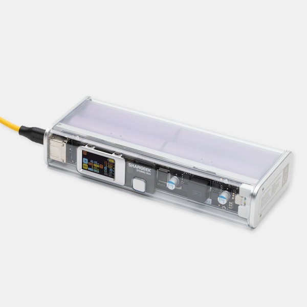 Shargeek Storm 2 Slim Power Bank Details | Battlestations