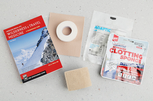 Smart Travel Adventure Medical Kit