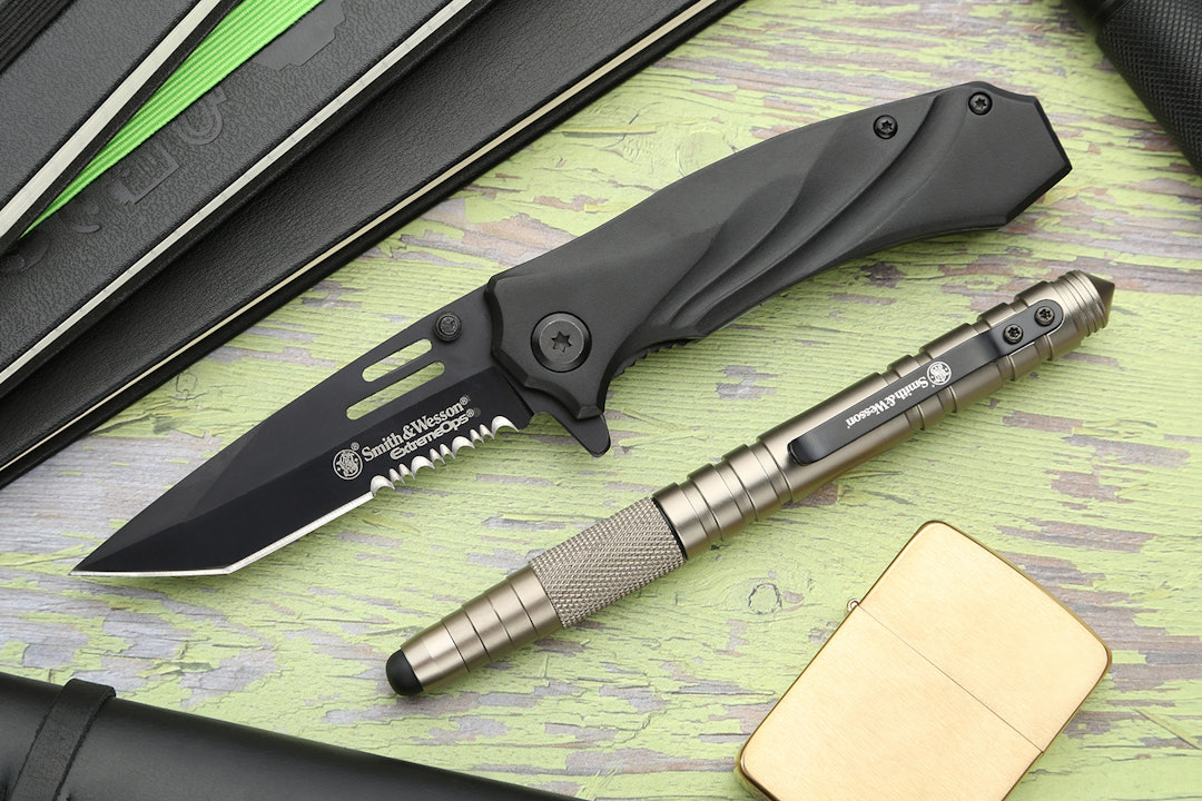Smith & Wesson Knife and Pen Set