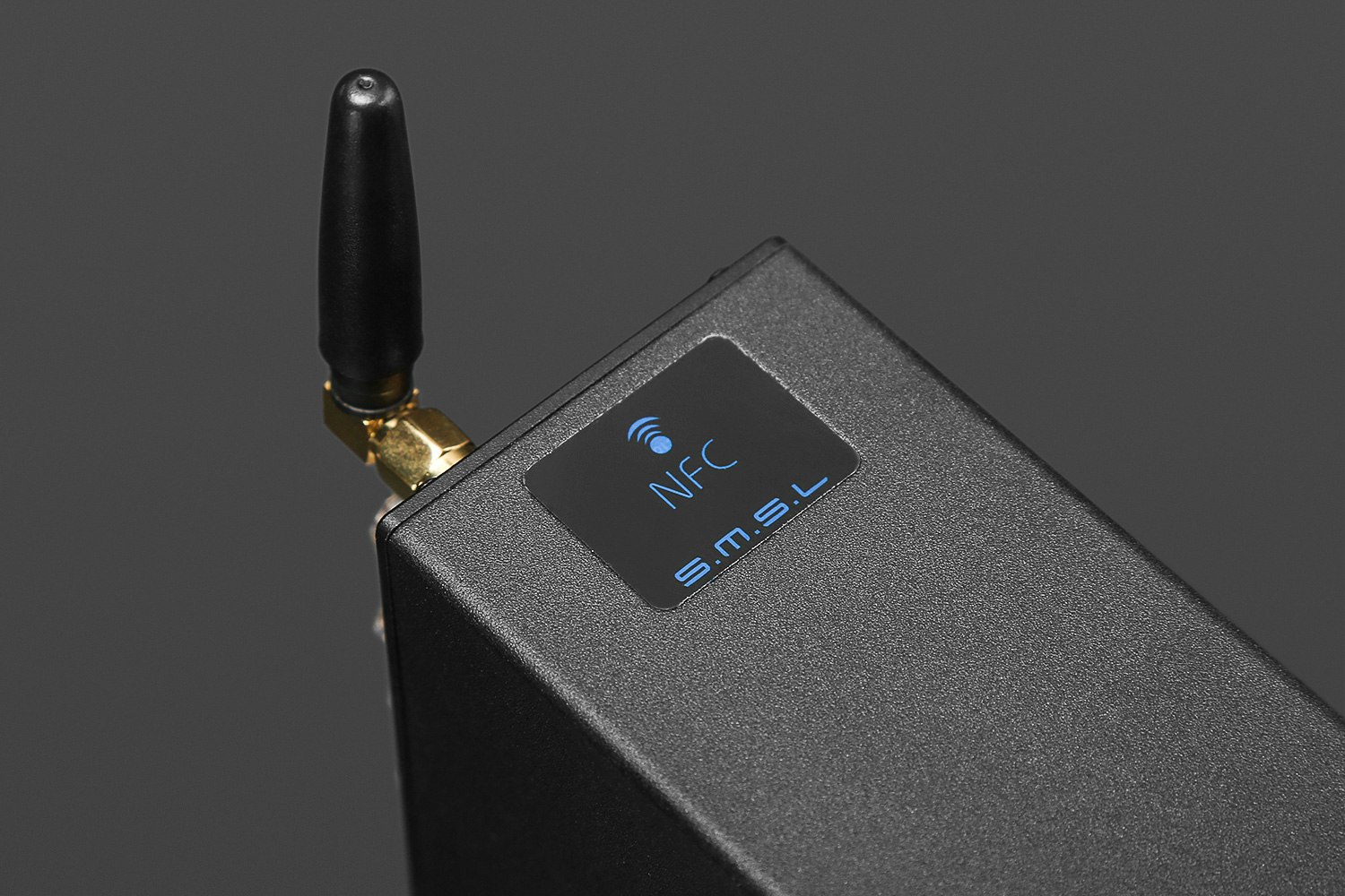 SMSL AD18 Bluetooth Stereo & Headphone DAC/Amp