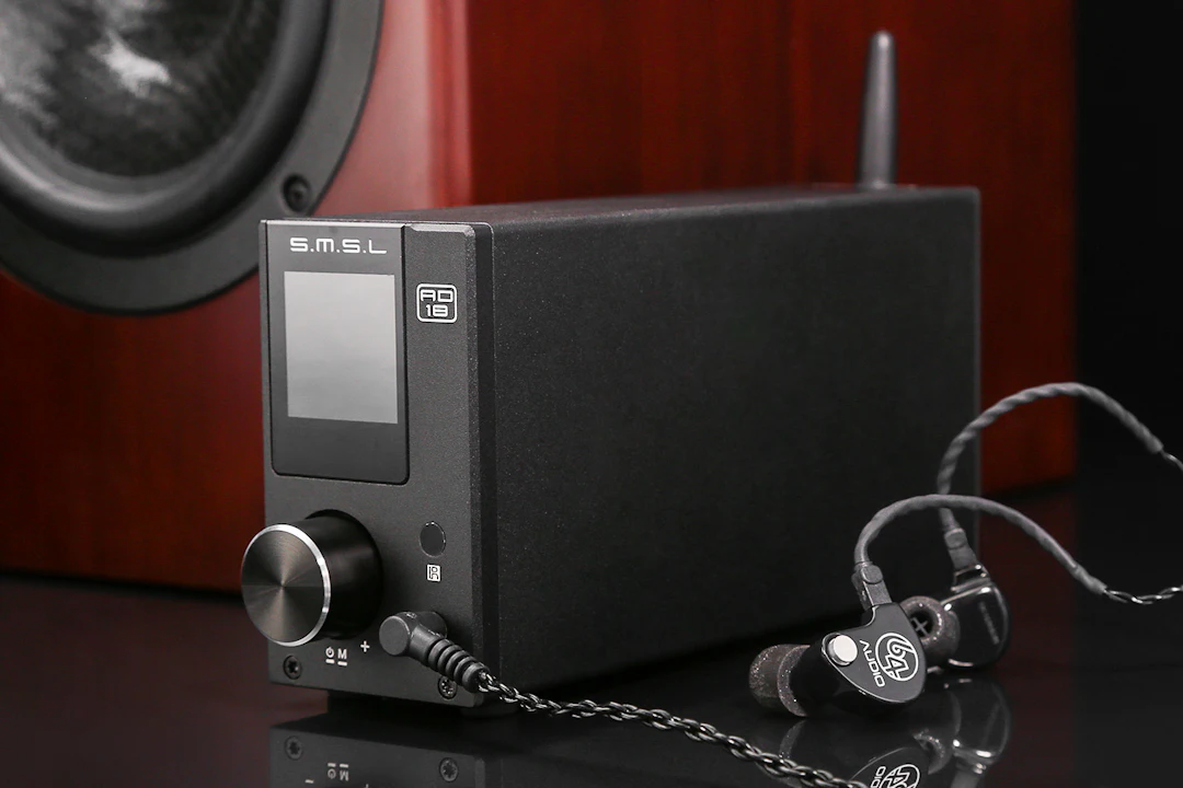 SMSL AD18 Bluetooth Stereo & Headphone DAC/Amp