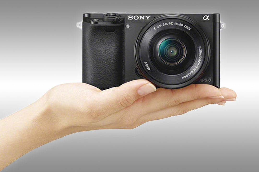 Sony Alpha A6000 Mirrorless w/ 16-50mm Lens