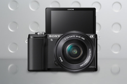 Sony ILCE-A5000 Mirrorless Camera With 16-50mm Lens