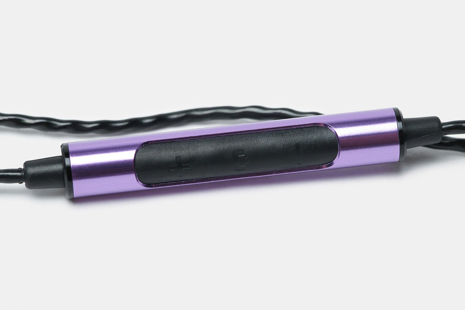 SoundMAGIC E10M IEMs