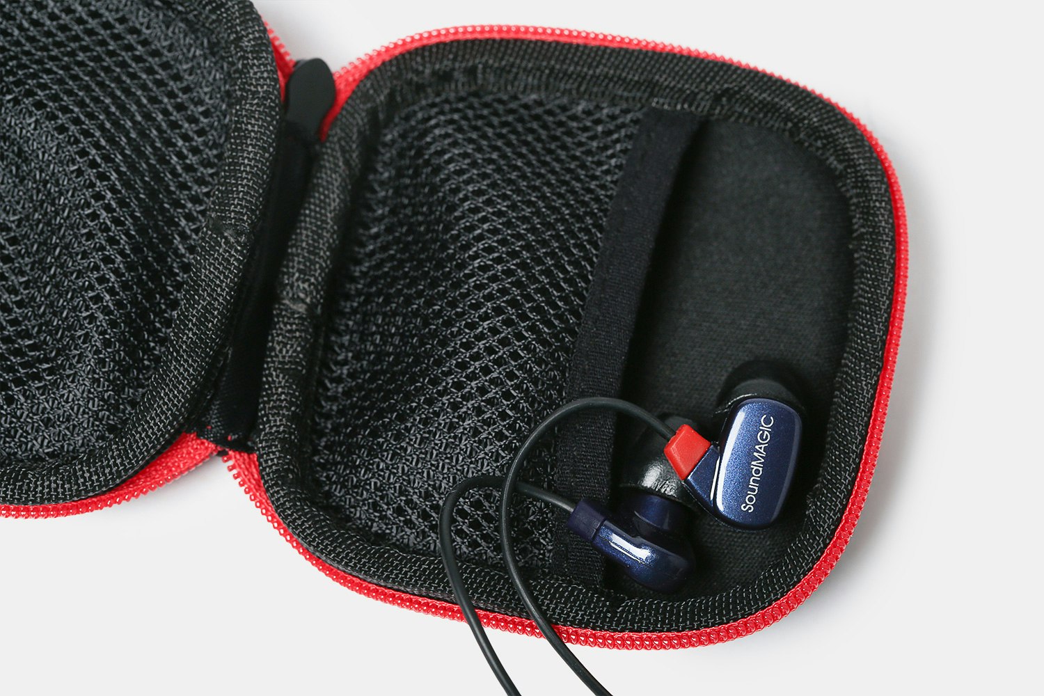 SoundMAGIC PL50 IEMs