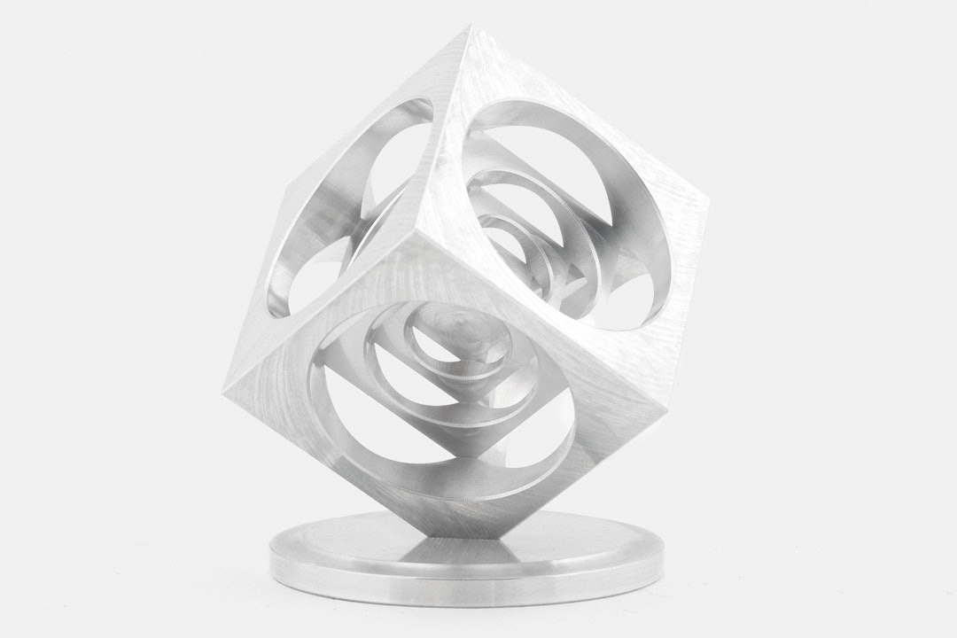 Spun Out Designs Turner's Cube Top Stand
