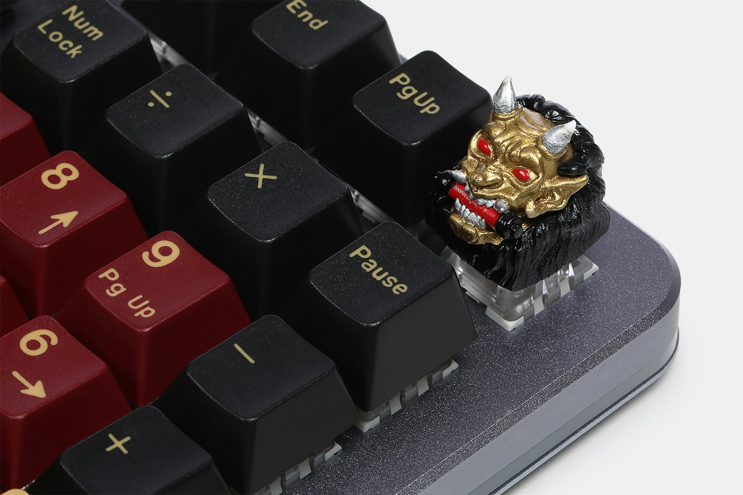 SUN Hannya Resin Artisan Keycap
