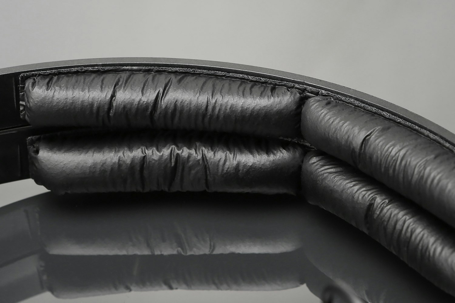 Superlux HD562 Headphones