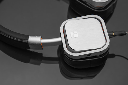 Torque T402V Customizable Headphones