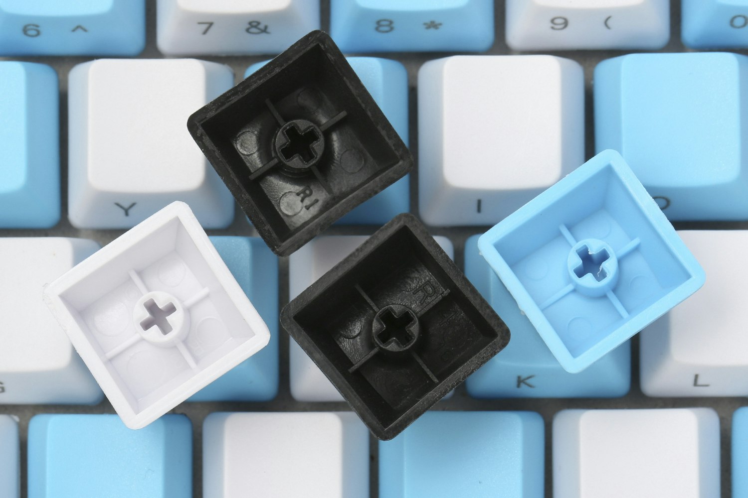Tri-Tone 104-Keys PBT Keycap Set