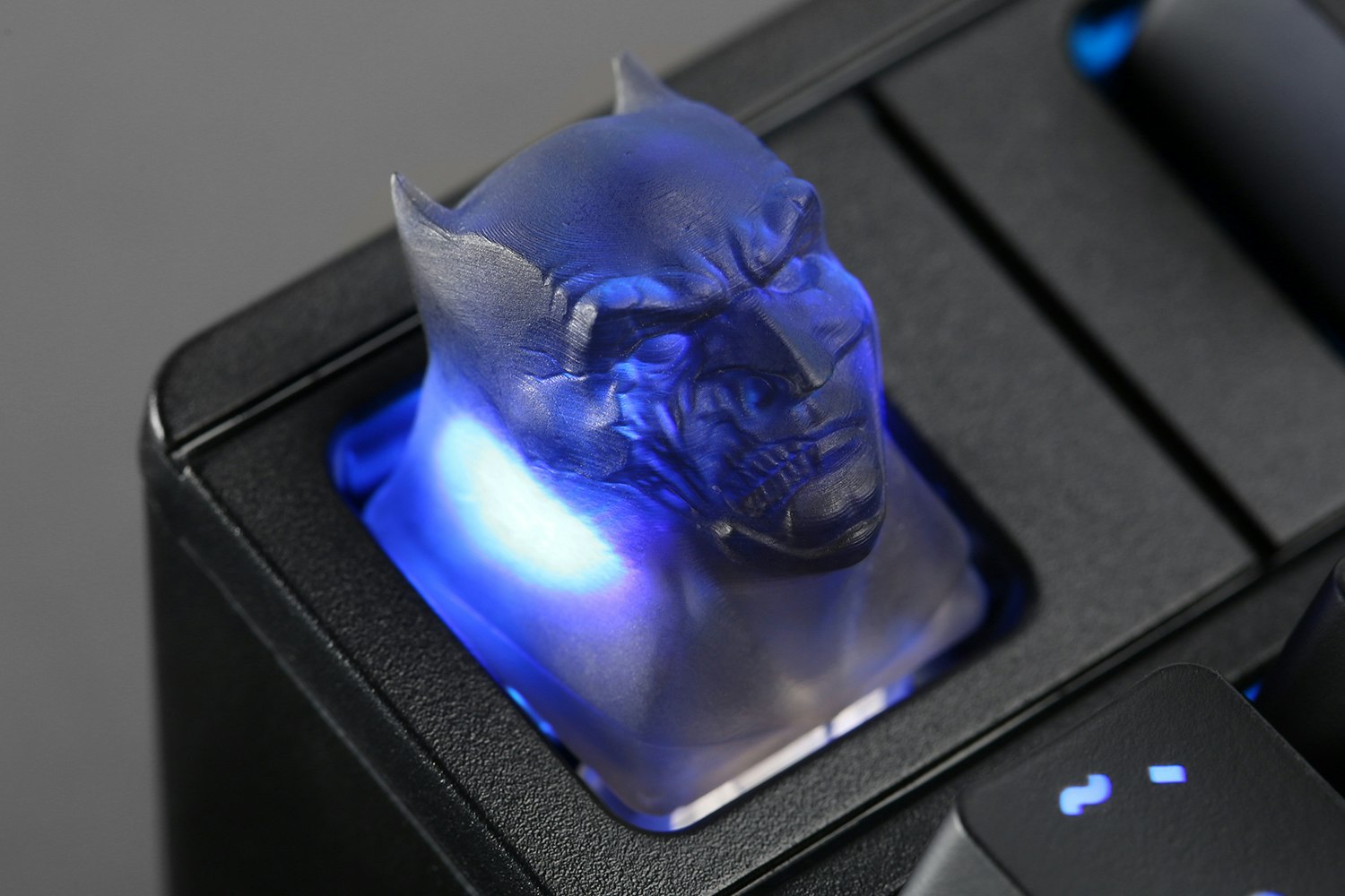 Twisted Crusader Artisan Keycap