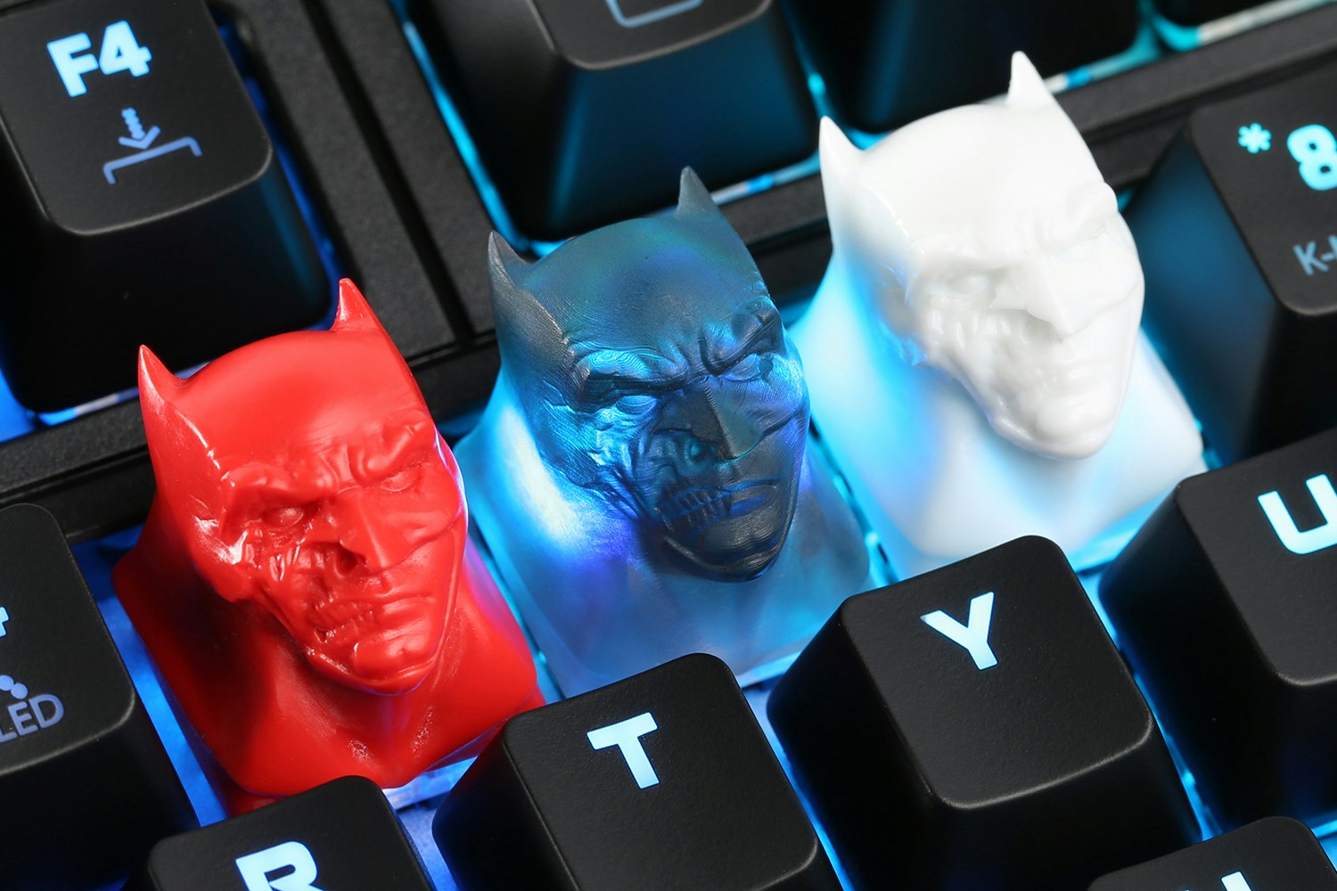 Twisted Crusader Artisan Keycap