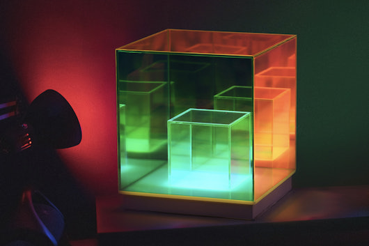 Uncommon Carry Cube Lamp