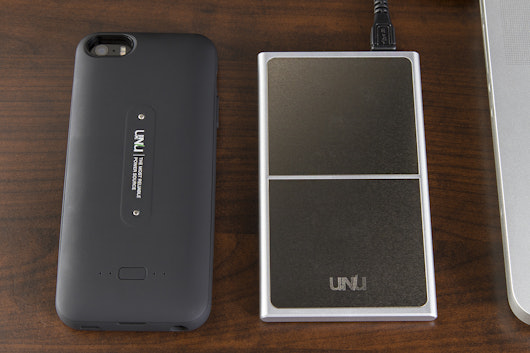 uNu Aero Wireless iPhone Charging System