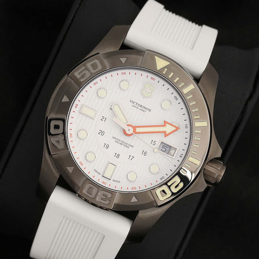 Momo Design Dive master for $288 for sale from a Private Seller on Chrono24
