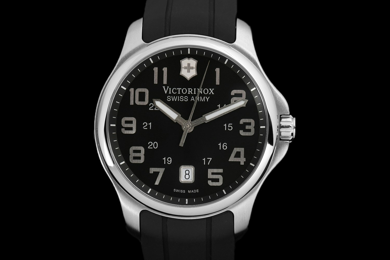 Victorinox Officer's Watch | Watches | Pilot Watches | Drop