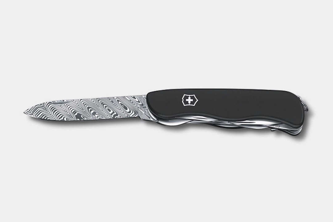 Victorinox Swiss Army LE 2017: Outrider Damast