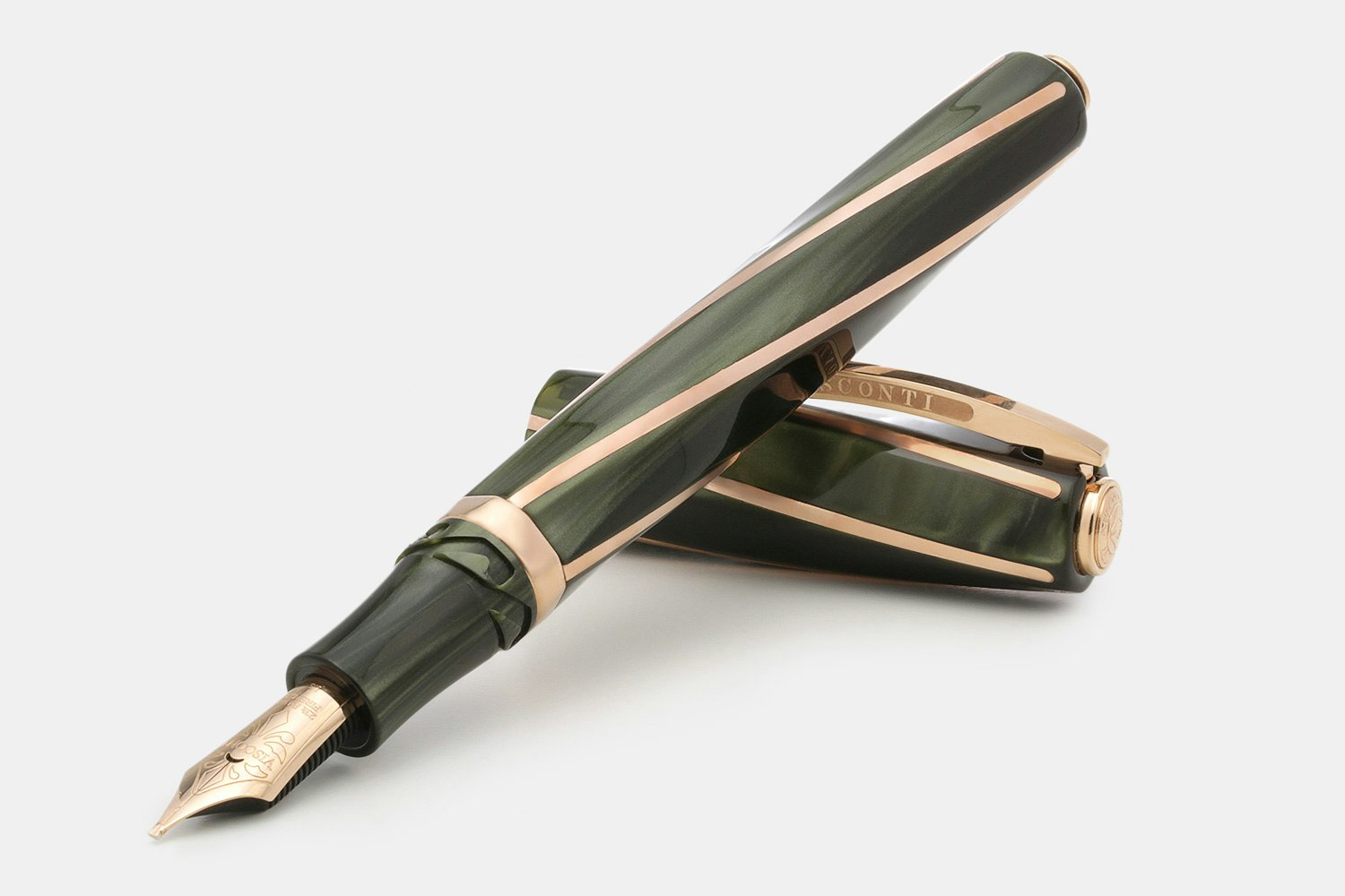 Visconti Divina Elegance Emerald Green Fountain Pen | Pens