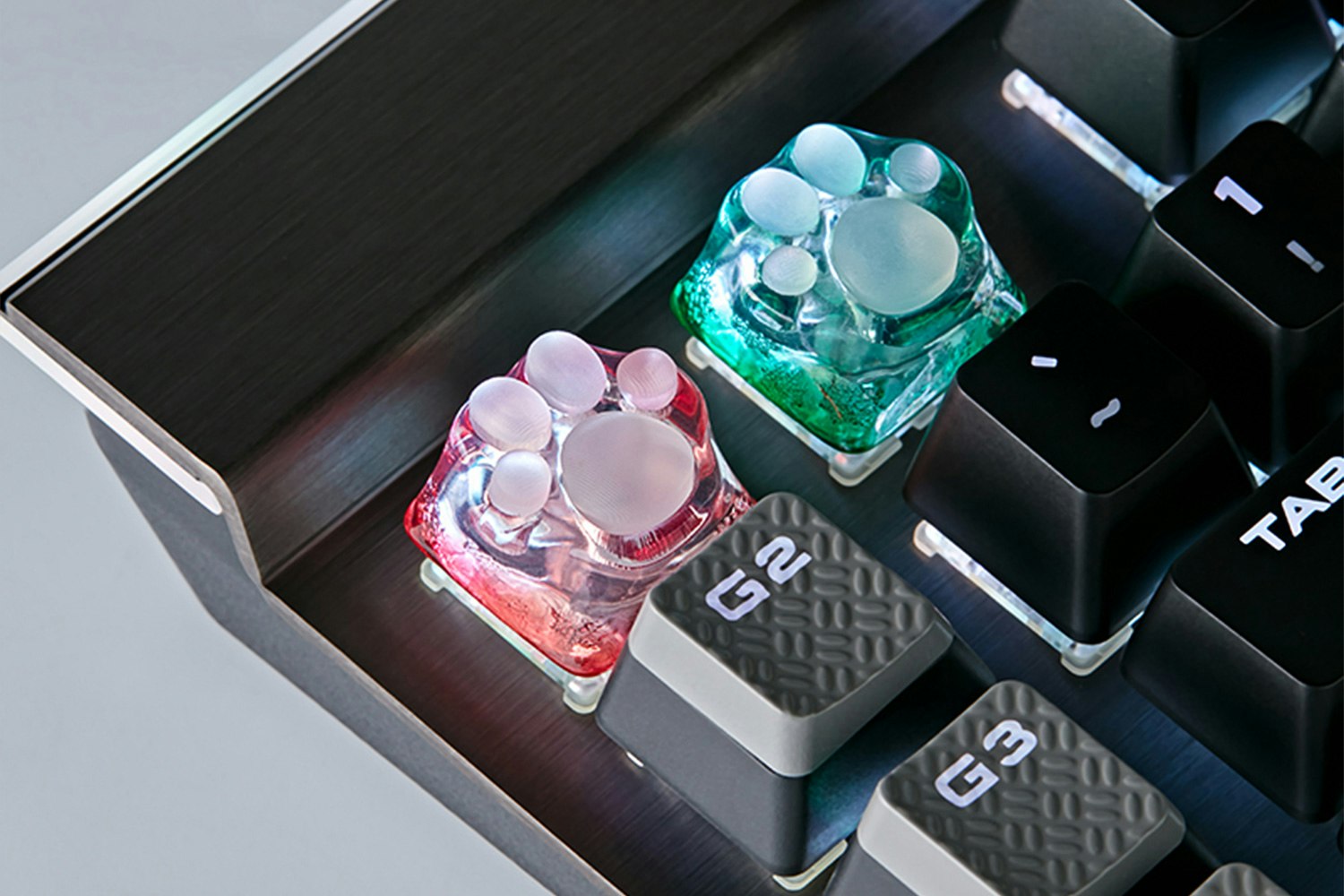 ZOMO Plus Christmas Paw Artisan Keycap