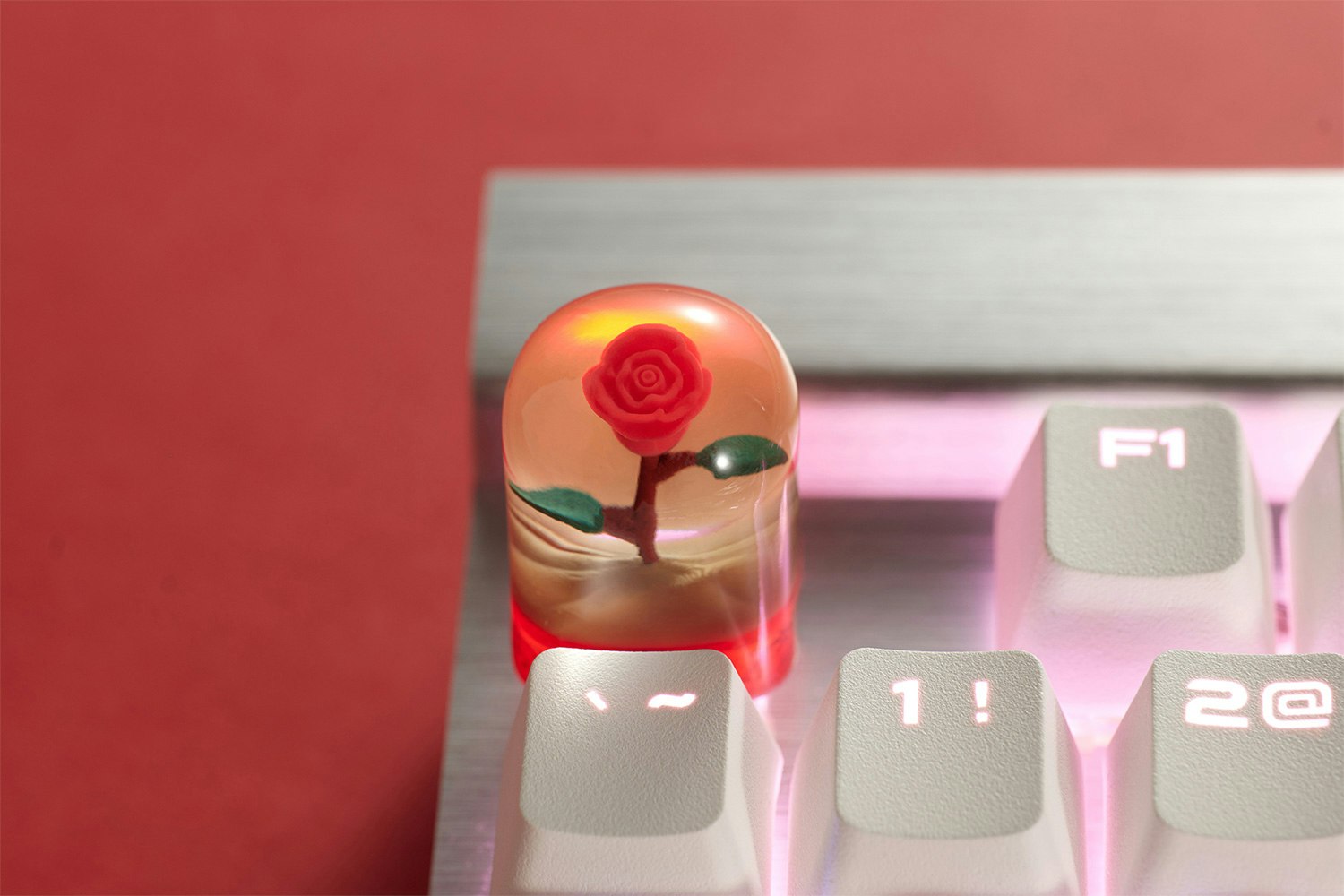 ZOMO Plus La Rose Artisan Keycap